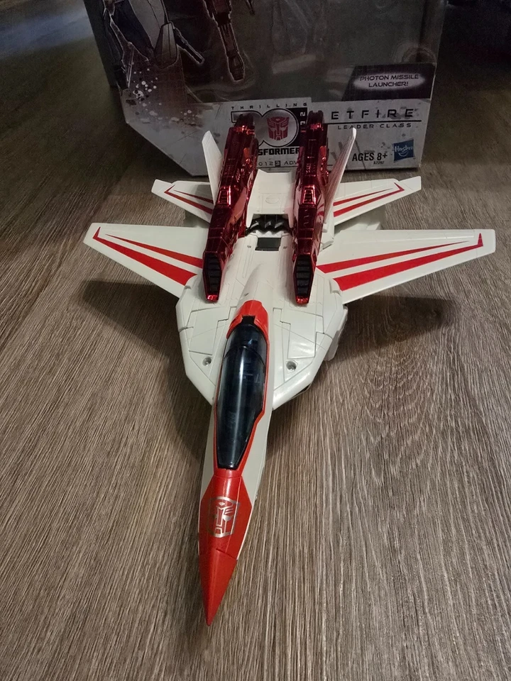 Transformers Generations Skyfire / Jetfire (2014) - komplett mit Box! - Bild 2 von 4