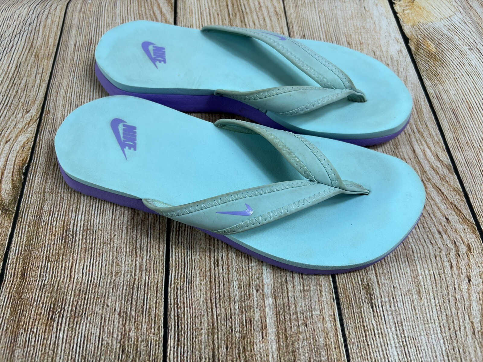 Women’s Nike Celso Foam Sandals Flip Flops Size 9 Bl… Gem