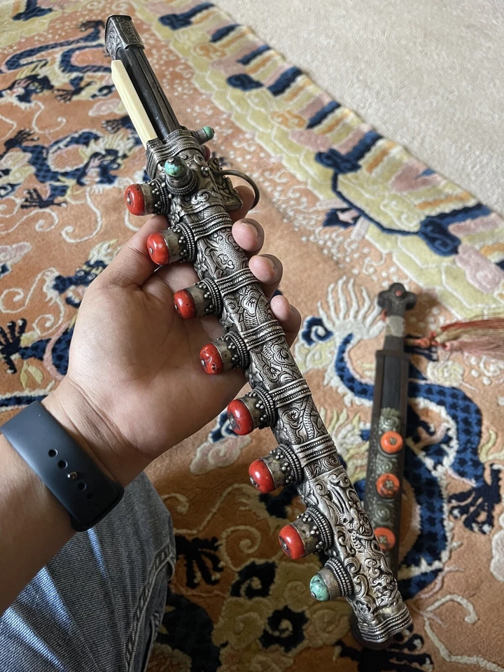 Antigua espada cuchillo de cuentas de coral rojo Aka chino tibetano mongol antiguo siglo XIX Foto 3 de 4