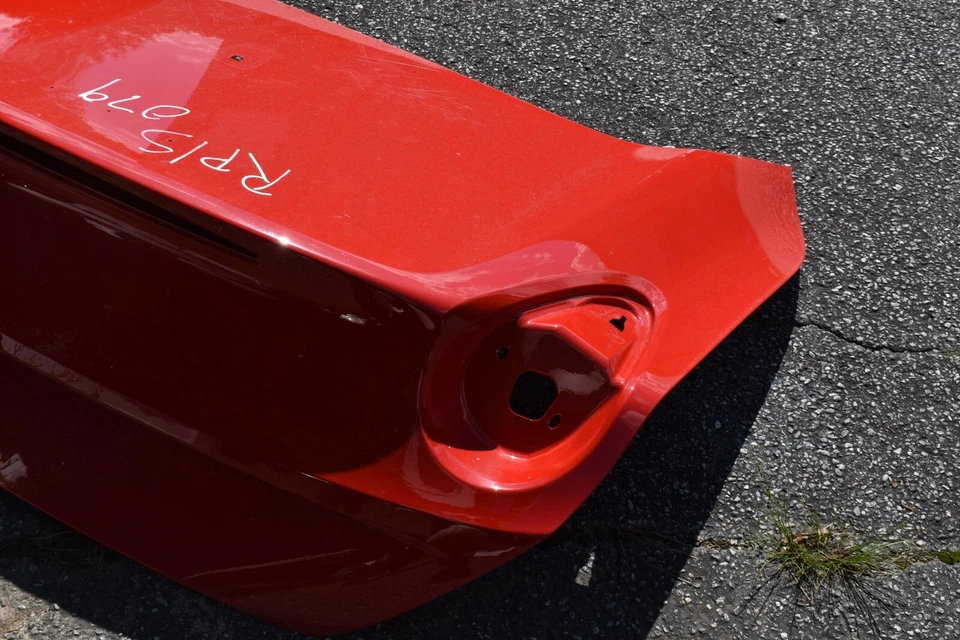 Tapa maletero Ferrari California 2015-2018 OEM de fábrica Foto 4 de 4