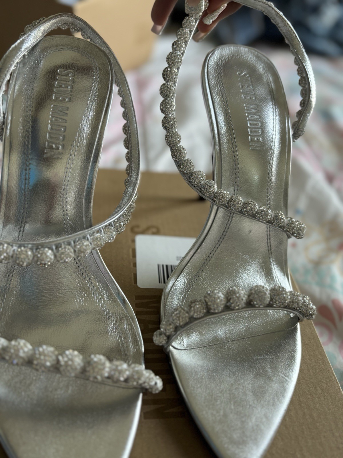 Eggshell White Chiffon Draped Satin Lined Silver … - image 2