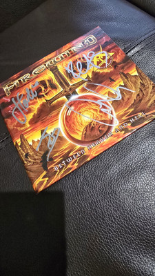 Firewind - Between - Signed - Gus G. Dream Evil.