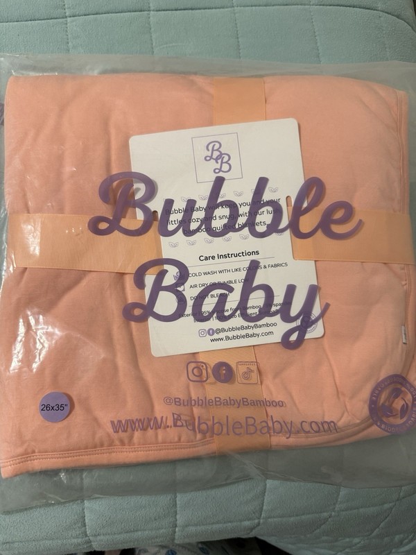 NWT Bubble Baby Peach Lush Bamboo Posy Quilted Blanket 26 X 35