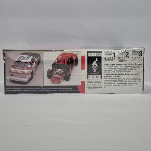 SnapTite #3 Dale Earnhardt Goodwrench Monte Carlo Atlanta Olympic 1:32 Model Kit - Picture 4 of 7