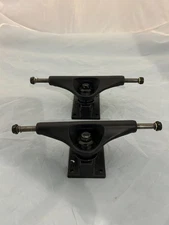 NEW BLACK SHADOW 5.25 VENTURE SKATEBOARD TRUCKS ZUMIEZ
