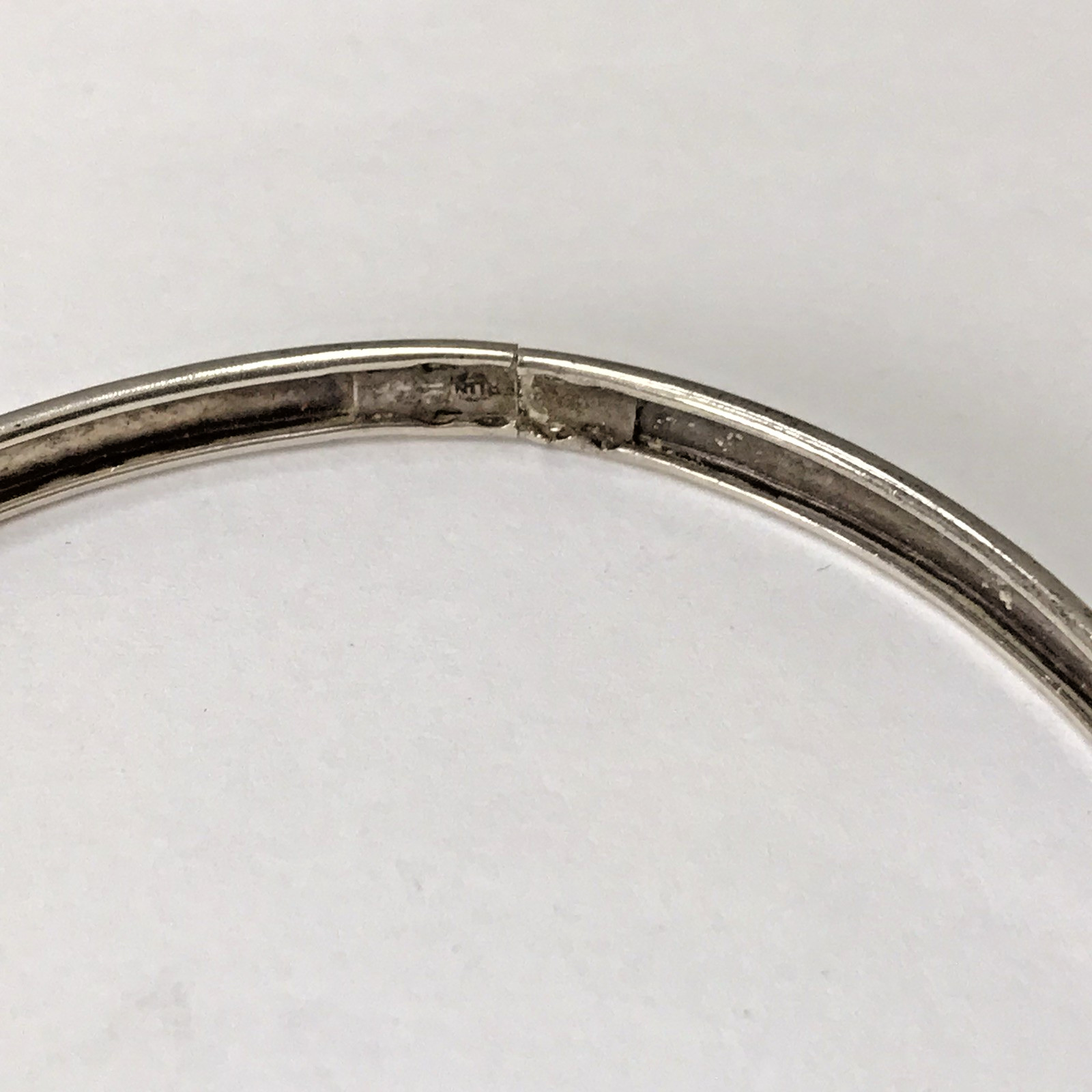 Vintage Solid Sterling Silver 925 Bangle Bracelet… - image 4