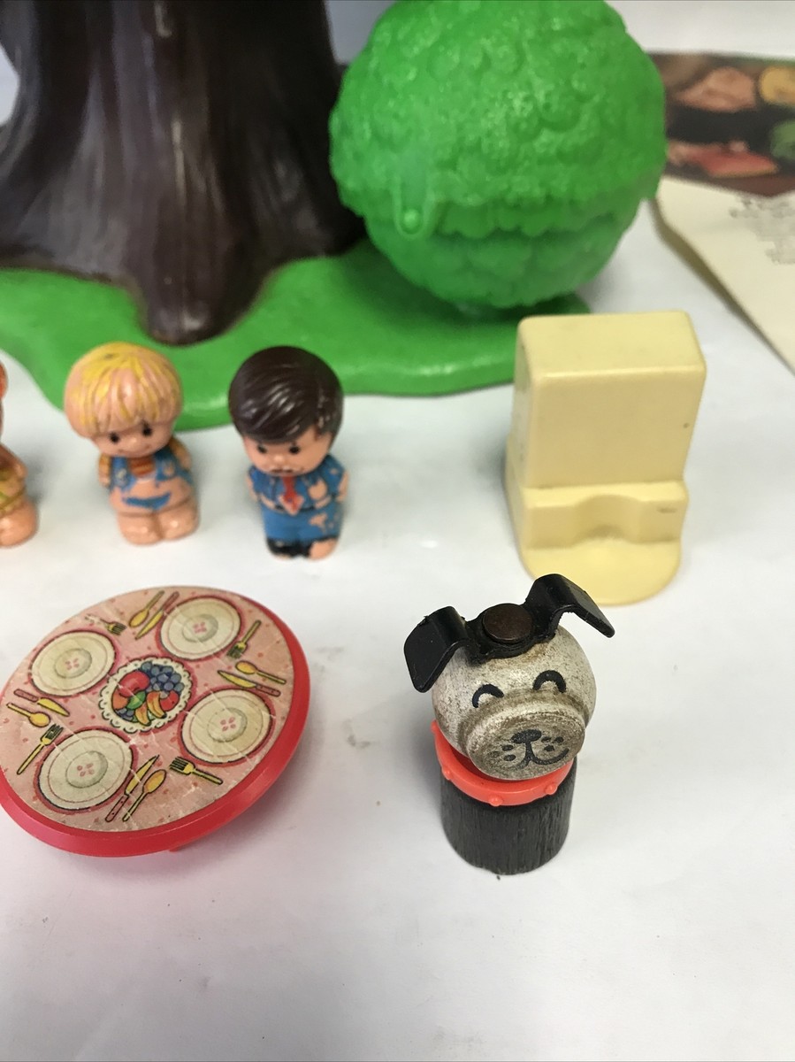 Vintage Tree Tots Family Tree House Playset Original Kenner 1975 w