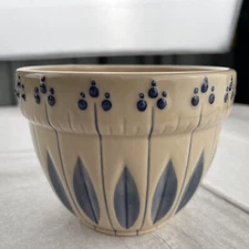 Vtg Tender Heart Treasures Crock Mixing Bowl Blue Leaf 4" Freezer To Oven 2001