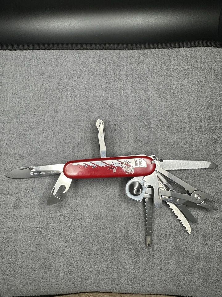 VICTORINOX Swiss Champ 1897-1997 100th Anniversary Special Limited Edition - Image 3 of 4