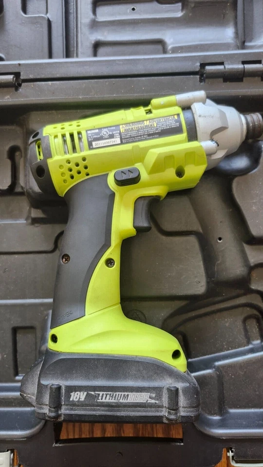 Taladro inalámbrico Rockwell RK2800K PROBADO FUNCIONA tiene batería, estuche, brocas, SIN cargador Foto 4 de 4