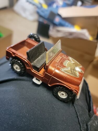 1:36 CORGI Jeep CJ-5 GOLDEN EAGLE Braun Metallic Renegade Kaiser Willy's 1977 - Picture 3 of 6