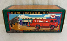 Ertl Texaco 1949 White Tilt Cab Tank Truck Die Cast Coin Bank NEW IN BOX