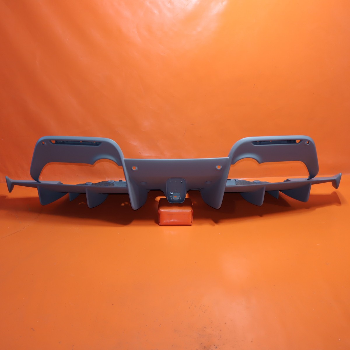 FERRARI 488 PISTA SPIDER DIFFUSER REAR VALANCE 2019 2020 796698 RECON OEM