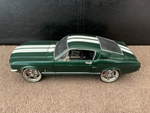 Voiture Miniature Jada 1:32 Ford Mustang - Fast & Furious - Modèle En Métal