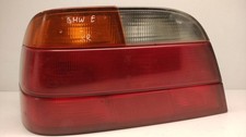 BMW 7 E38 1994 Hinten links Rückleuchte Heckleuchte 8352025 NET1187