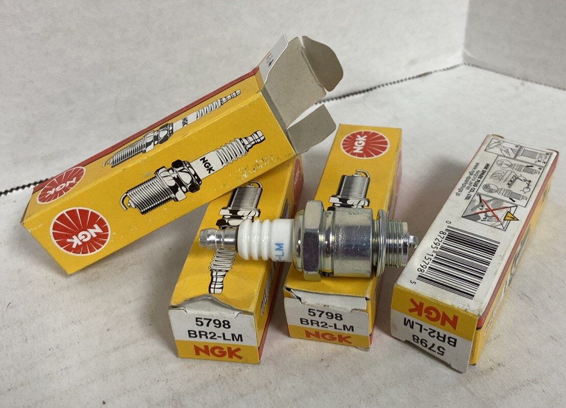 4 pc NGK 5798 BR2-LM Standard Spark Plugs for WR12EC WR11E0 W9LMR-US TY26715 zq