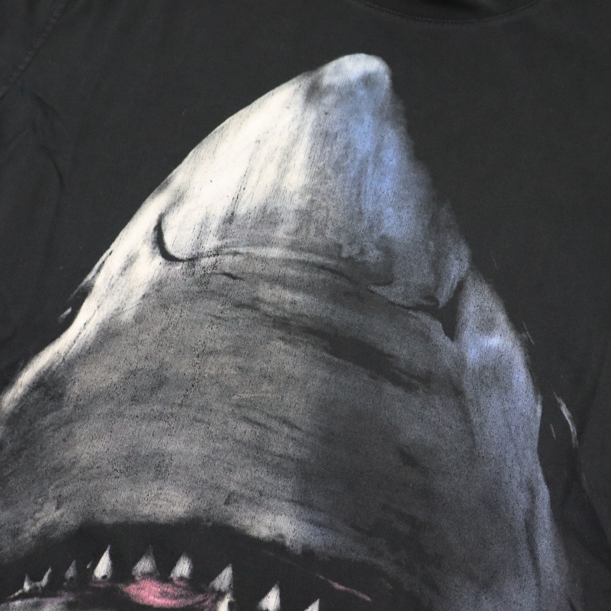 Givenchy Shark T Shirt Cuban Fit Black Graphic Tee Mens Large