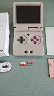 Anbernic RG35XX SP w/ 64gb + 128gb Micro SD and MuOS Installed (Excellent cond.)