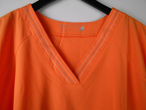 White Cross Fit Scrub Top Sunset size 3XL - Picture 3 of 4