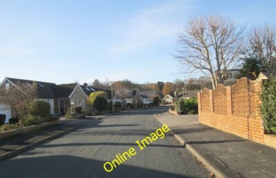 Foto 6x4 Hasley Road - St Philips Way Burley in Wharfedale c2013
