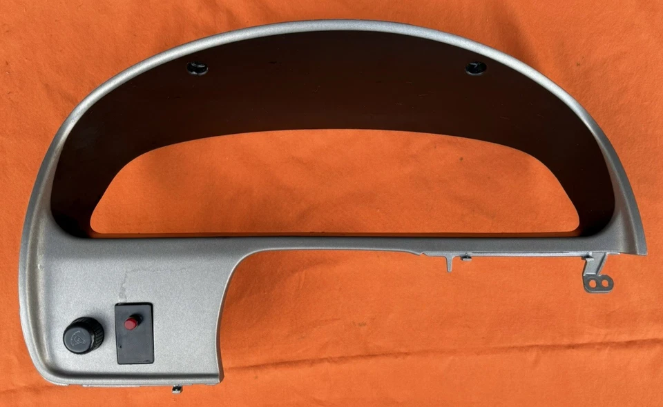 Toyota 4Runner SR5, bisel de tablero, 1999-2002, gris, FA17, 55405-35220 Foto 3 de 4