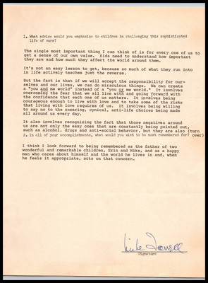 Mike Farrell - Actor - 9x11 Questionaire -Typed Letter - Signed / Autograph