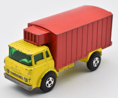 Matchbox Superfast MB44 GMC Refrigerator Truck LKW gelb-rot. Lesney England