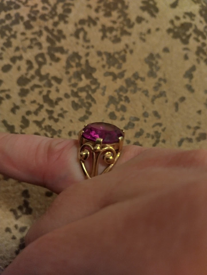 Wunderschöner Goldring 585 mit facettierten Amethyst - Bild 2 von 4