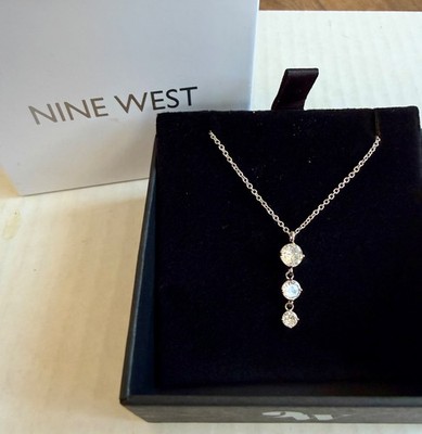 Nine West 9W Daphne Necklace 3 Stone Silver Tone 16  New In Gift Box