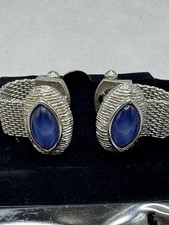 Vintage Swank Blue Cabochon Mesh Wrap Cuff Links