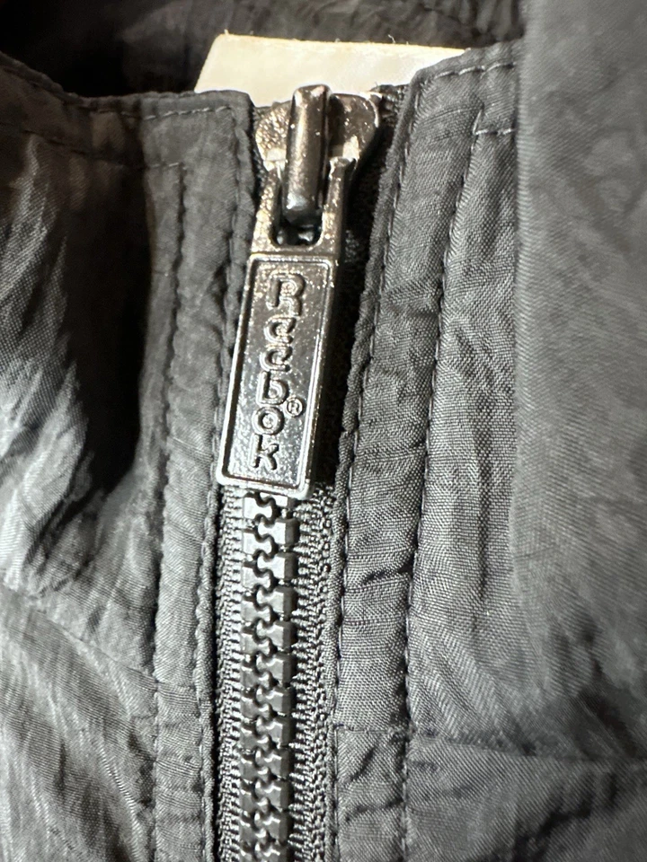 Chaqueta cortavientos Reebok vintage años 90 para hombre talla M nailon cremallera completa de gran tamaño Foto 4 de 4