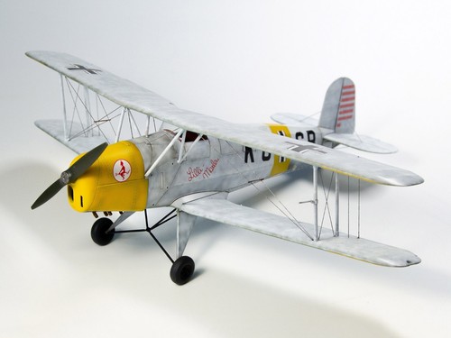 ICM 32030 Kit Modelo Plástico 1:32 Bucker Bu 131D, Avión de Entrenamiento Alemán, Segunda Guerra Mundial - Imagen 12 de 16