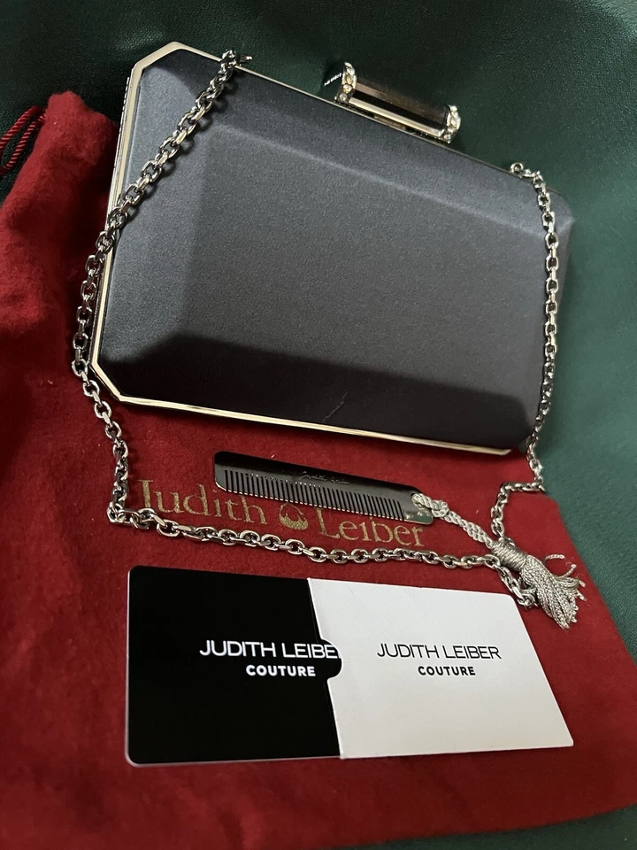 IMPRESIONANTE BOLSO DE MANO DE ALTA COSTURA JUDITH LEIBER BOLSO SIN ASAS CON ACCESORIOS CERTIFICADO DE AUTENTICIDAD Foto 4 de 4