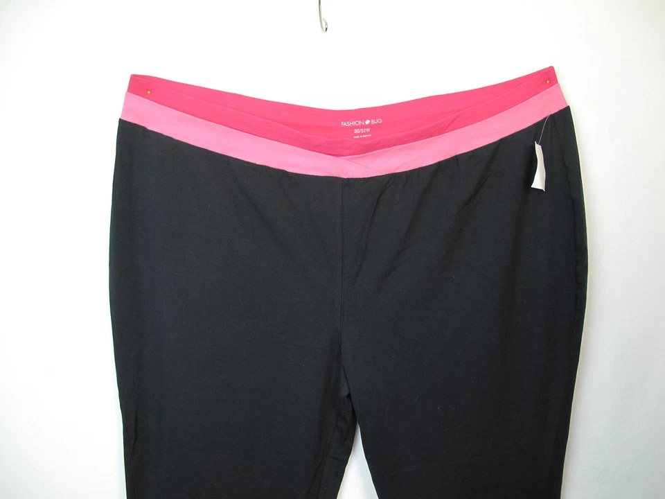 FASHION BUG Womens Size 30/32 Black Stretch Pull On Pants 33" Inseam - Image 2 of 4