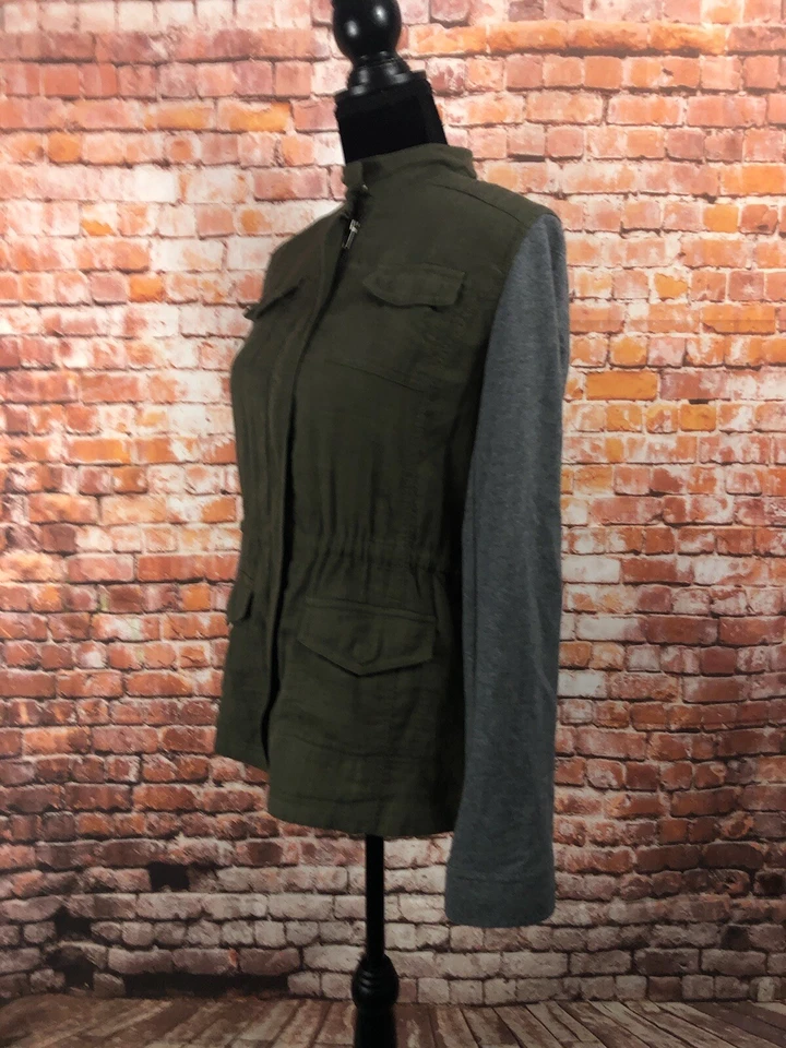 Caslon 女式实用夹克军队绿色工装灰色针织袖 XS 码 — 第 2/4 张图片