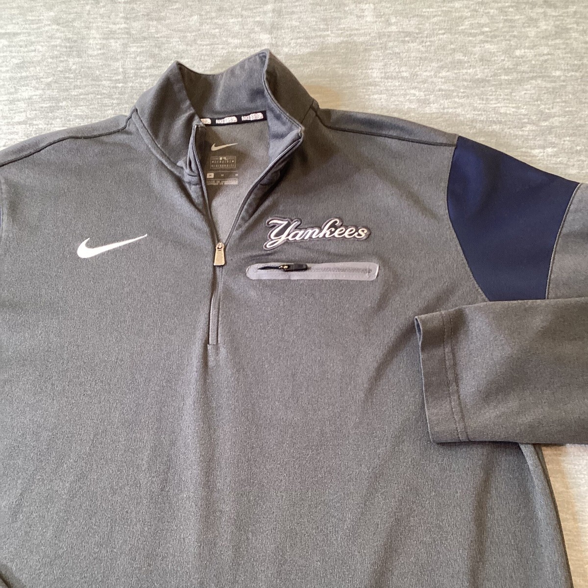 New York Yankees Jacket Nike Sz M Adult Embroidery Front