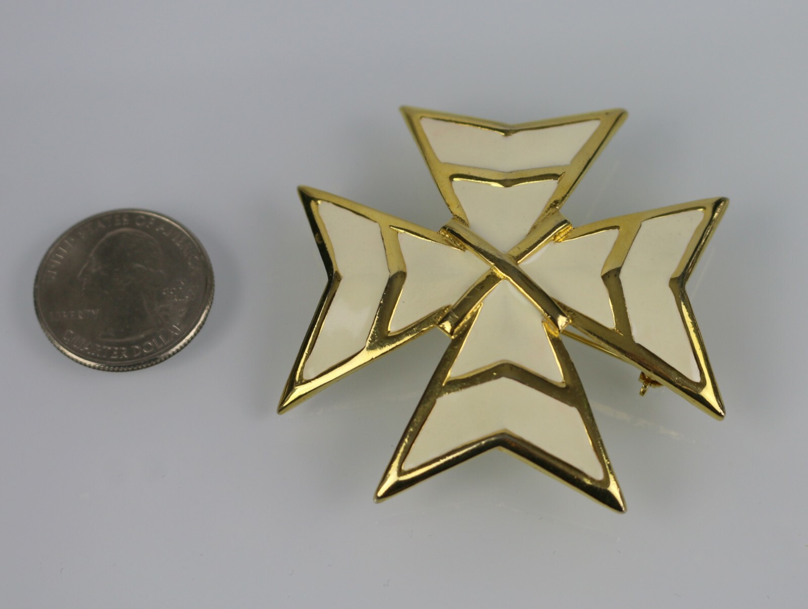 Vintage KJL Kenneth Jay Lane KJL Maltese Cross Pi… - image 3