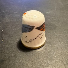 CAVERSWALL BONE CHINA THIMBLE ( BUTTERFLIES M.GRANT )