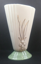 Lenox, Daffodil, Green, Ivory, Gold, Oval Vase, Made in USA, Gold Mark, ExCd