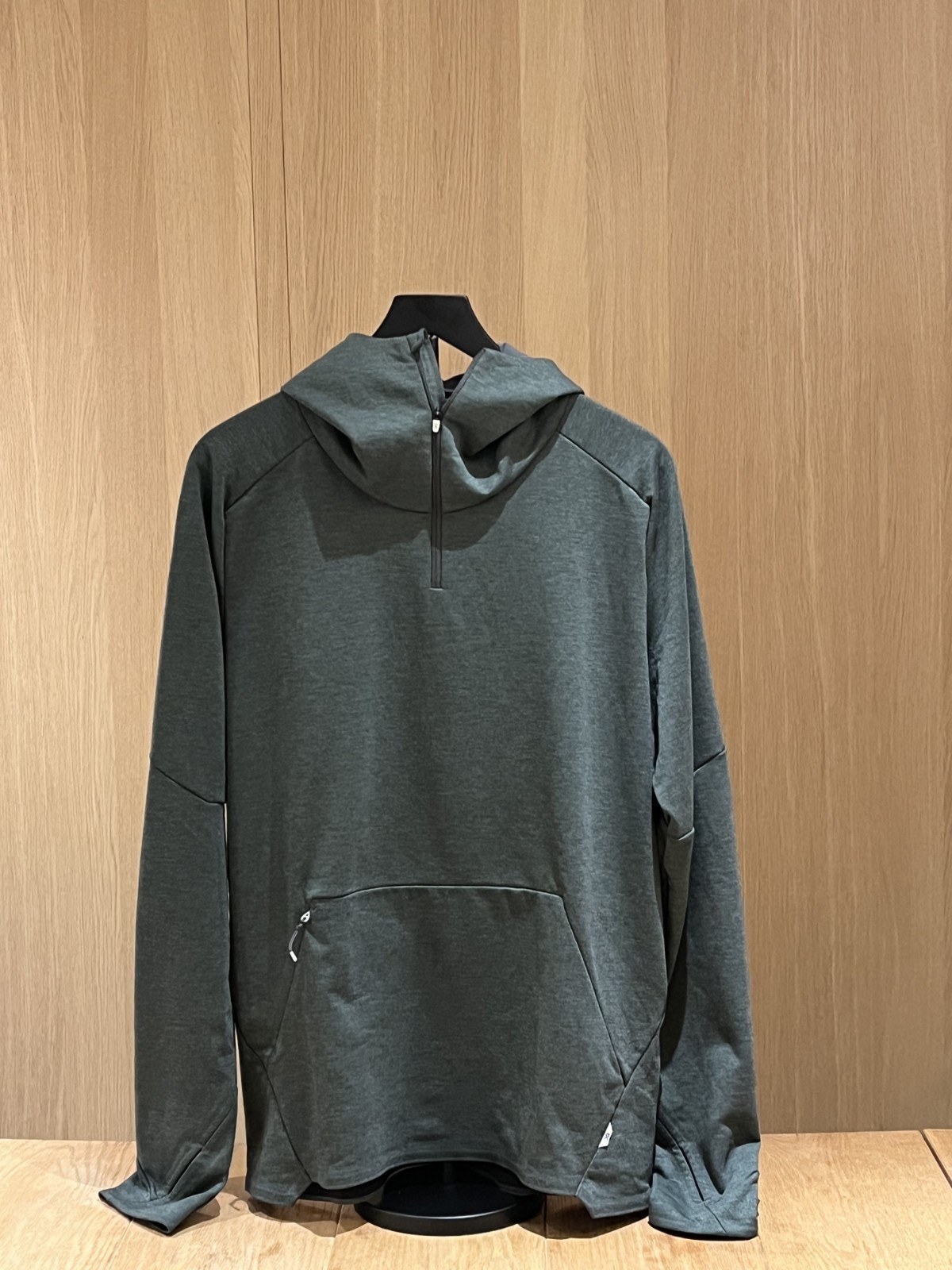 Men’s OnRunning Lightweight Performance Hoodie  –… - image 1