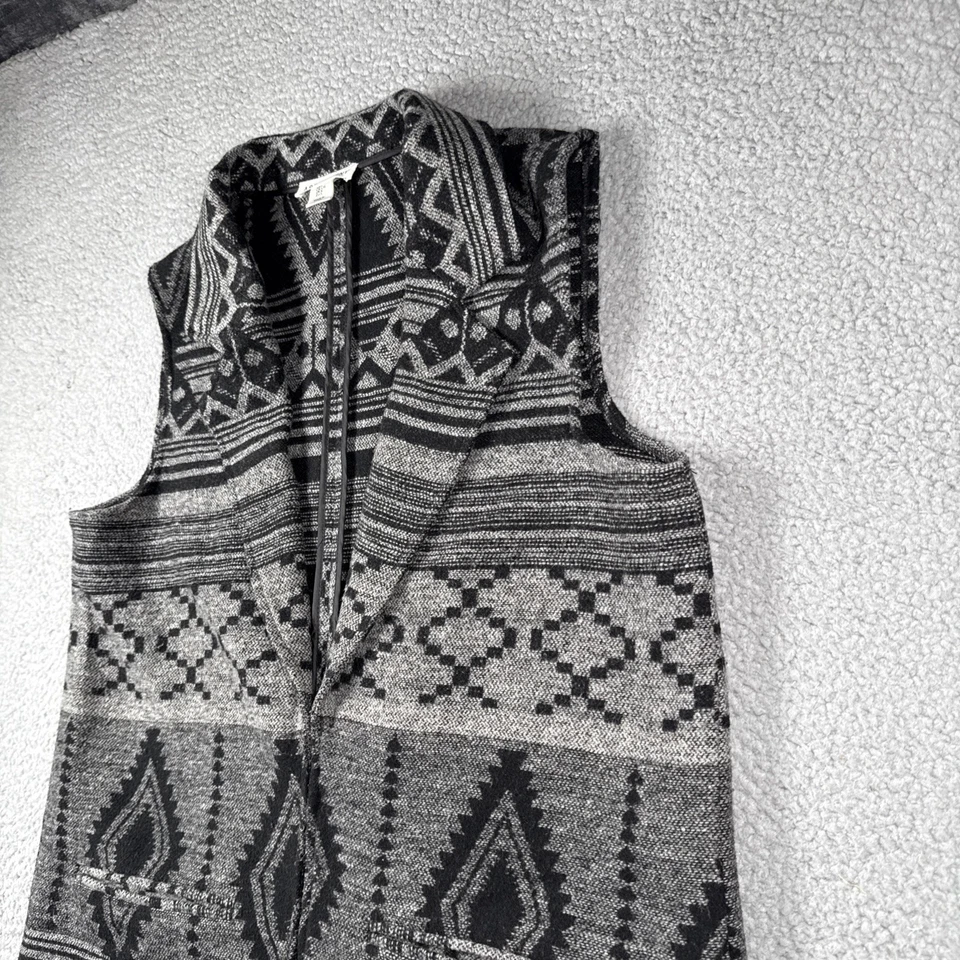 Colete Feminino Asteca Tamanho G Comprimento Médio Bolsos Gola Sudoeste Artesão NY - Imagem 4 de 4