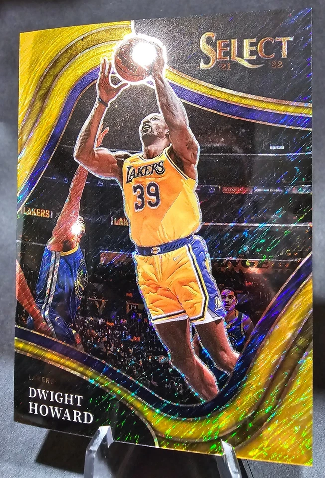 2021-2022 Panini Select Dwight Howard #252 Courtside Gold Shimmer 1/10 Book End - Image 4 of 4