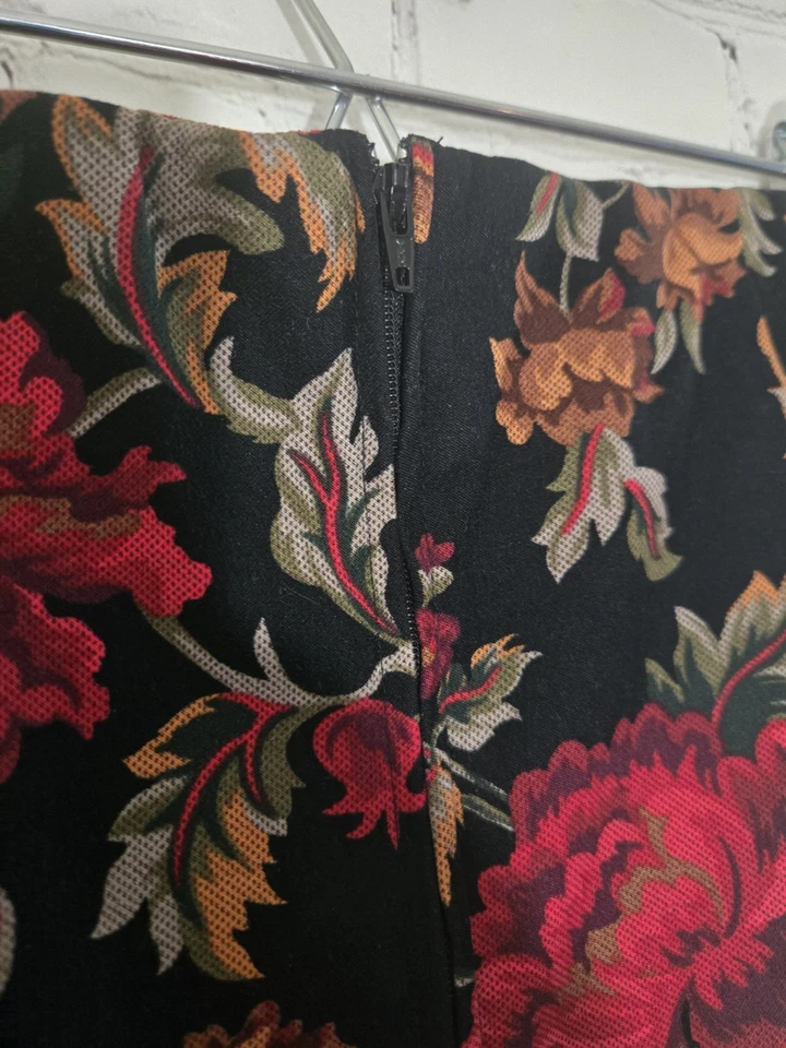 Saia Maxi Antiga Tamanho 18W Moody Inverno Vermelho Floral Anos 90 Whimsygoth FairyGrunge  - Imagem 4 de 4