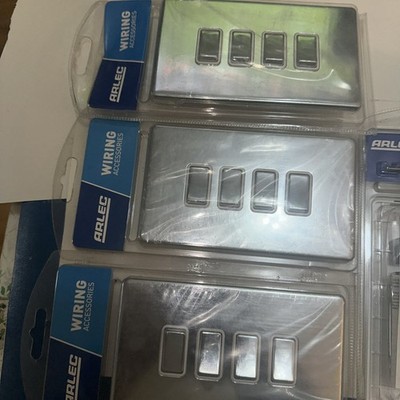 3 Arlec 10A 4 Gang 2-Wege schraubenloser Plattenlichtschalter 9041GBCH poliert Chrom  