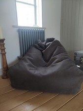  1 Extreme Lounging Mighty Bean Bags Chocolate Colour