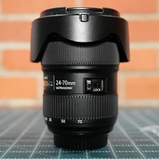 Canon EF 24-70mm f/2.8L II USM Lens w/ Hood Caps
