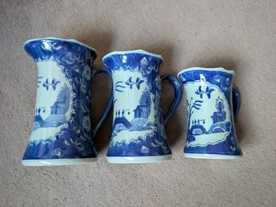 Vintage Chinese Flow Blue Willow 3 x Graduated Kannen 'Da Quing Dynasty's 