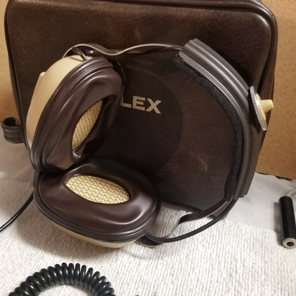 Auriculares Telex "Serenata" Vintage - Sobre la Oreja - Estuche Telex - Extensión de Cable Foto 4 de 4
