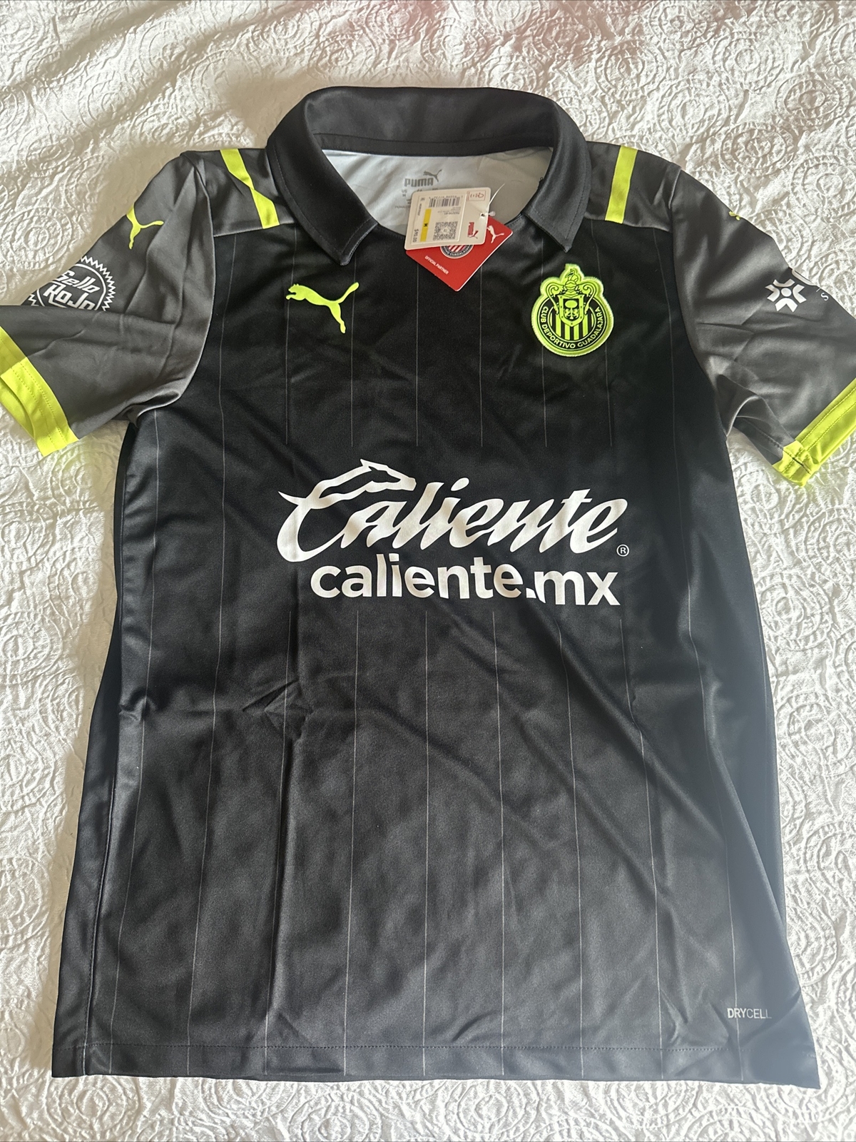 Puma Chivas Away Jersey 21/22 Black Neon Medium NWT