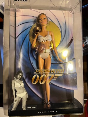 Barbie  HONEY RYDER Black Label DOLL 2009 DR. NO James Bond 007  by  Mattel MINT